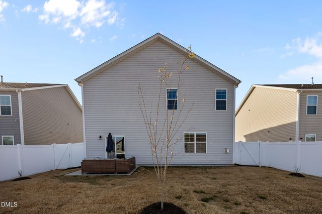 1432 Carisbrooke Drive, Mebane, NC 27302