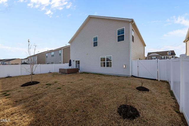 1432 Carisbrooke Drive, Mebane, NC 27302