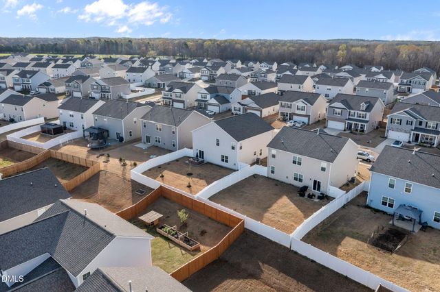 1432 Carisbrooke Drive, Mebane, NC 27302