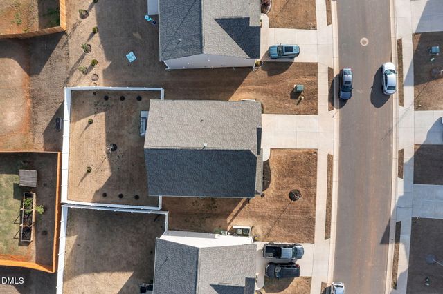 1432 Carisbrooke Drive, Mebane, NC 27302