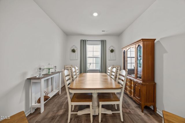 1432 Carisbrooke Drive, Mebane, NC 27302