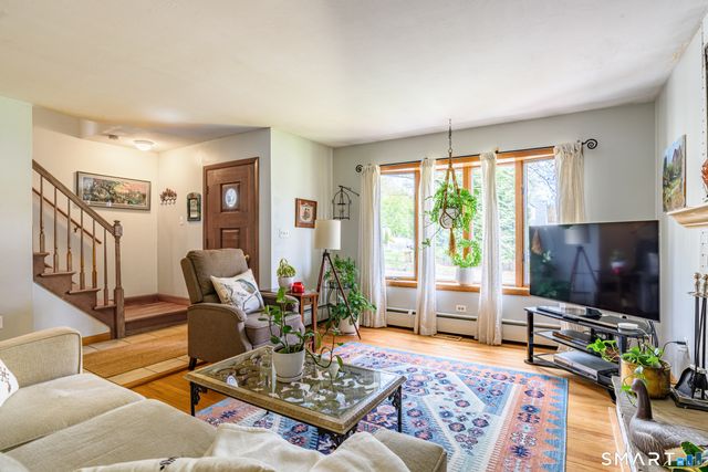 105 Meadow Wood Road, Stratford, CT 06614