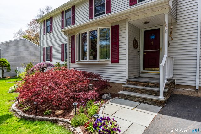 105 Meadow Wood Road, Stratford, CT 06614