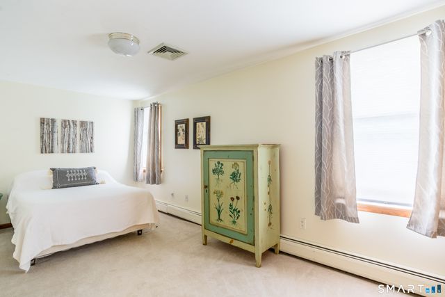 105 Meadow Wood Road, Stratford, CT 06614