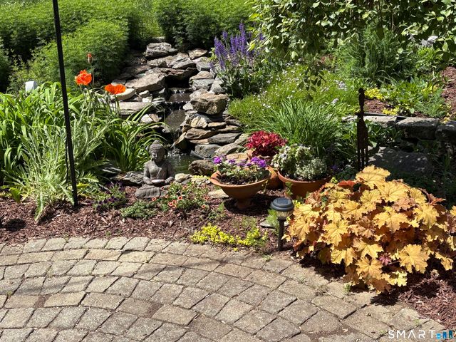 105 Meadow Wood Road, Stratford, CT 06614
