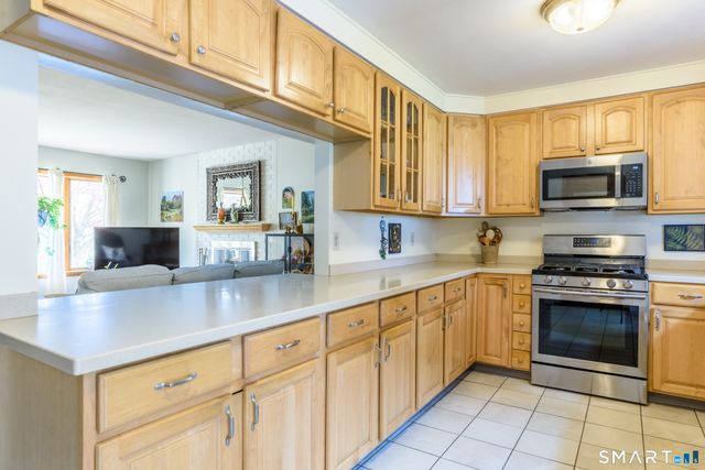 105 Meadow Wood Road, Stratford, CT 06614