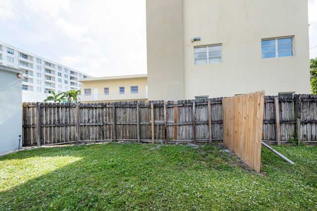 412 SE 17th Street Front, Fort Lauderdale, FL 33316