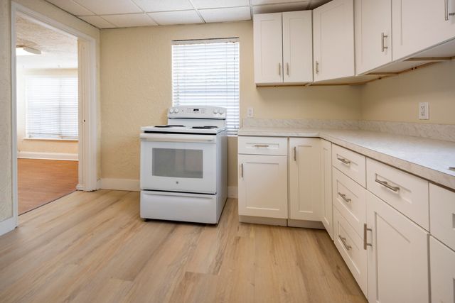 412 SE 17th Street Front, Fort Lauderdale, FL 33316