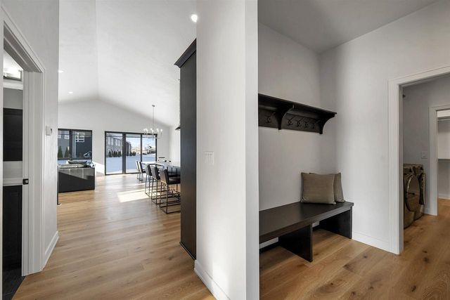 396 ALDON CIRCLE, Green Bay, WI 54304