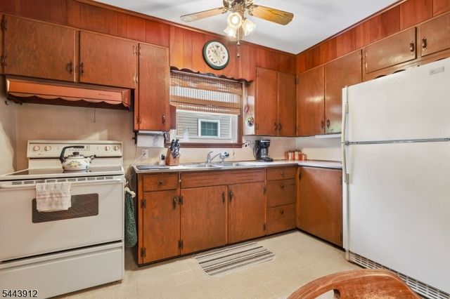 517 Joseph Ave, Woodbridge Twp., NJ 07095