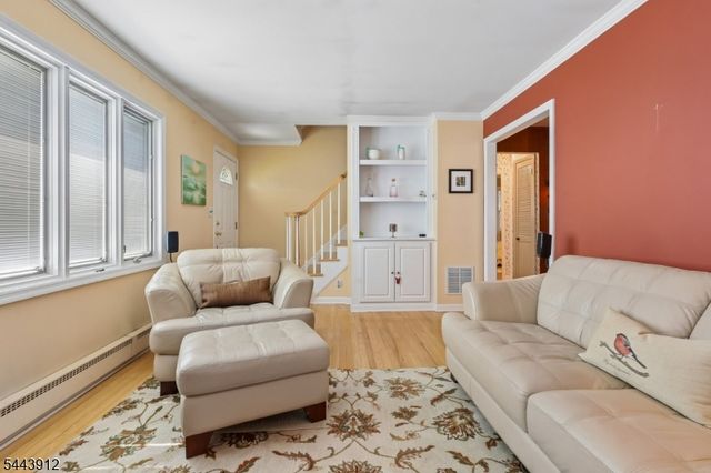 517 Joseph Ave, Woodbridge Twp., NJ 07095