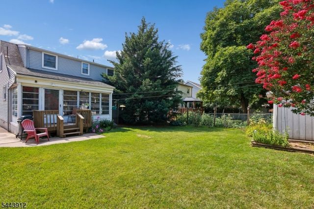 517 Joseph Ave, Woodbridge Twp., NJ 07095