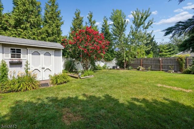517 Joseph Ave, Woodbridge Twp., NJ 07095