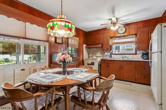 517 Joseph Ave, Woodbridge Twp., NJ 07095