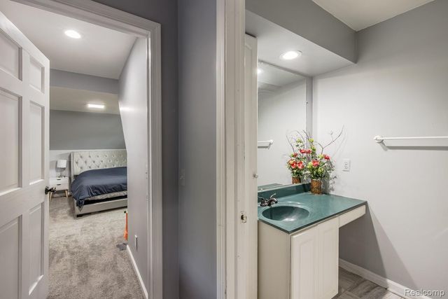 2475 S ORTONVILLE Road, Brandon Charter Township, MI 48462