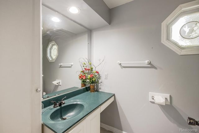 2475 S ORTONVILLE Road, Brandon Charter Township, MI 48462