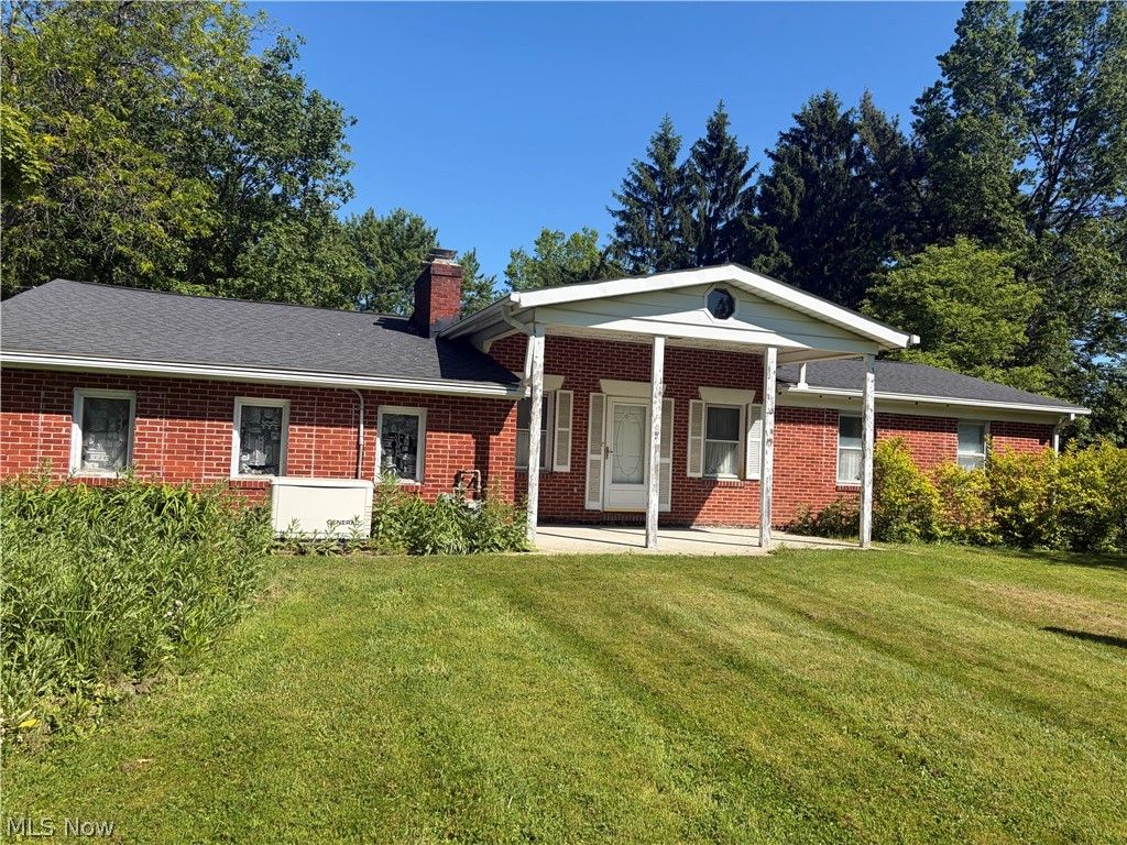 7866 Mulberry Road, Chesterland, OH 44026