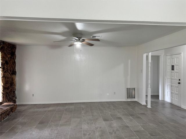 10415 Sageburrow Drive, Houston, TX 77089