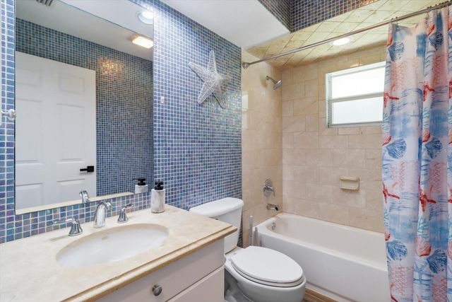 4501 N RUSHMORE LOOP, Beverly Hills, FL 34465