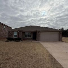 2044 W Autumn Way, Mustang, OK 73064