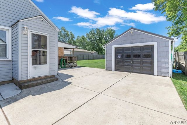284 Franklin Street, Tonawanda, NY 14150