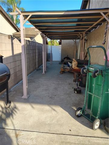 10467 California Avenue, Riverside, CA 92505