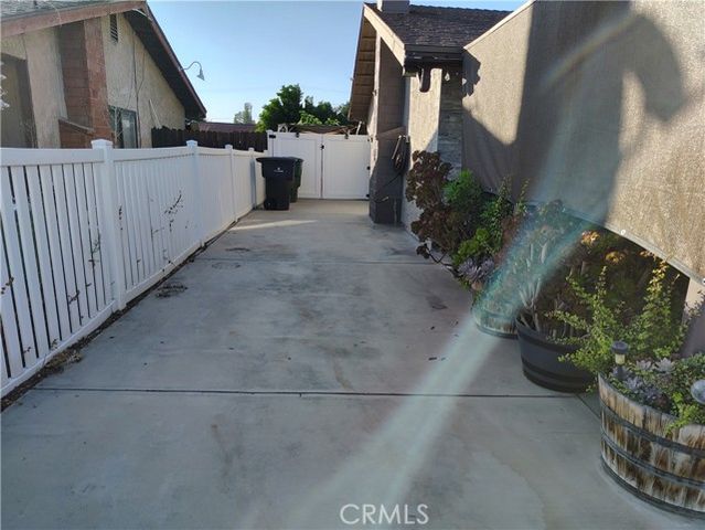 10467 California Avenue, Riverside, CA 92505
