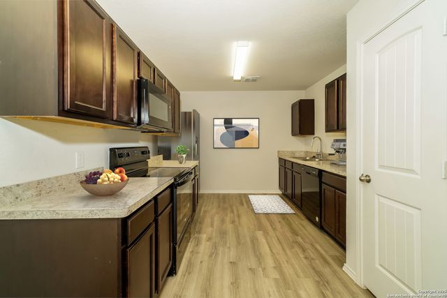 10347 Green Branch, San Antonio, TX 78223