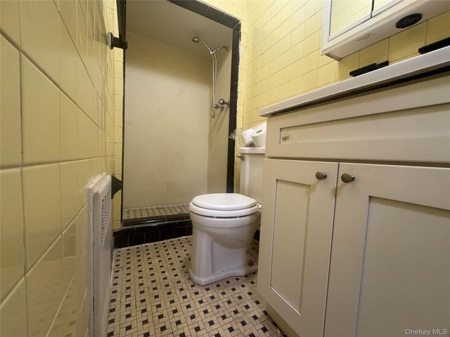 3083 49th Street, Astoria, NY 11103