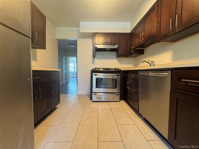 3083 49th Street, Astoria, NY 11103