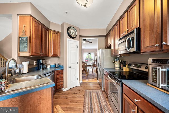 229 CREEKSIDE DR, Pottstown, PA 19464