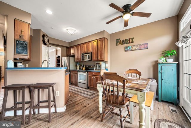 229 CREEKSIDE DR, Pottstown, PA 19464