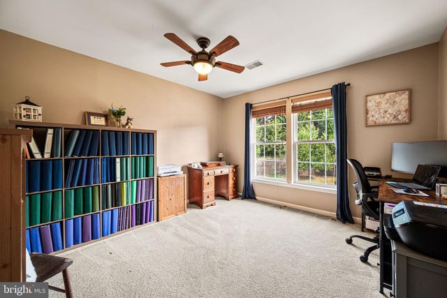 229 CREEKSIDE DR, Pottstown, PA 19464