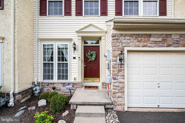 229 CREEKSIDE DR, Pottstown, PA 19464