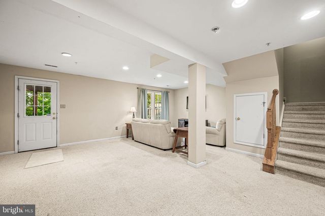 229 CREEKSIDE DR, Pottstown, PA 19464