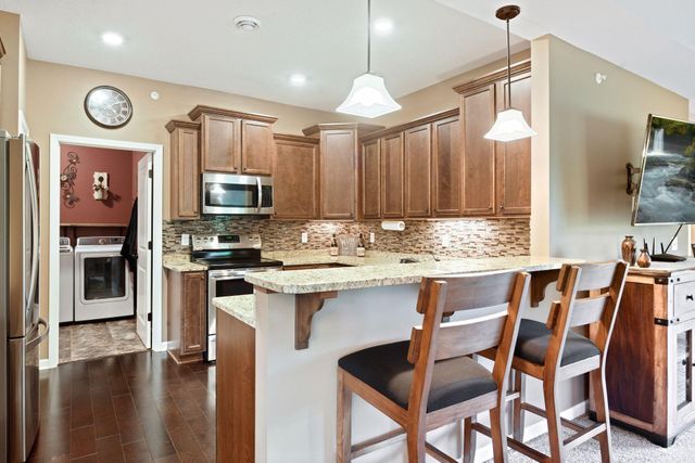1106 Lorraine Court, Carver, MN 55315