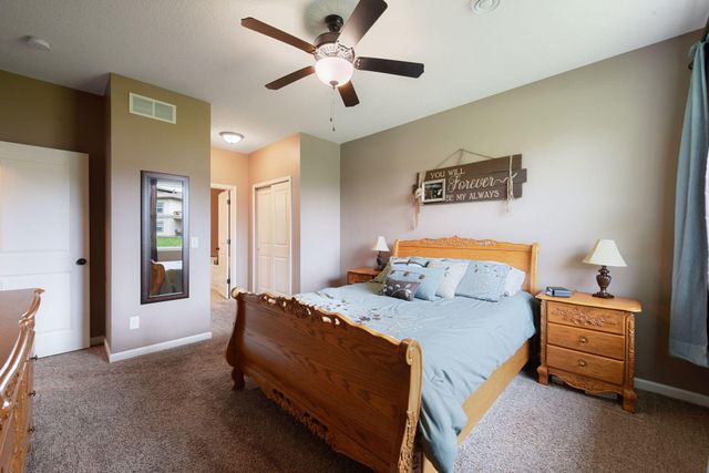 1106 Lorraine Court, Carver, MN 55315