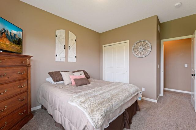 1106 Lorraine Court, Carver, MN 55315