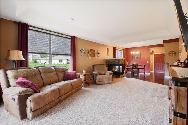 1106 Lorraine Court, Carver, MN 55315