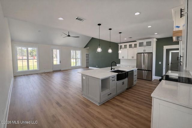 21080 Disalvo Lane, Kiln, MS 39556