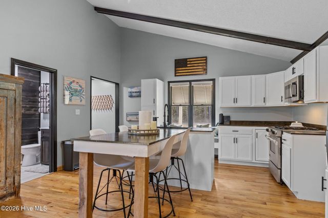 257 Crows Nest Road, Beaufort, NC 28516