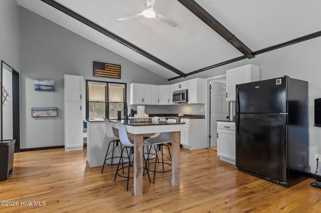 257 Crows Nest Road, Beaufort, NC 28516