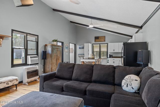 257 Crows Nest Road, Beaufort, NC 28516