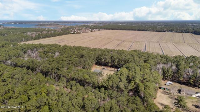 257 Crows Nest Road, Beaufort, NC 28516