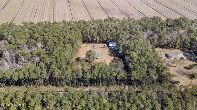 257 Crows Nest Road, Beaufort, NC 28516