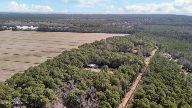 257 Crows Nest Road, Beaufort, NC 28516