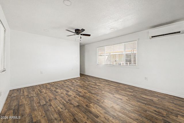 2650 W UNION HILLS Drive 44, Phoenix, AZ 85027
