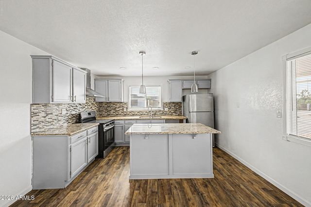 2650 W UNION HILLS Drive 44, Phoenix, AZ 85027