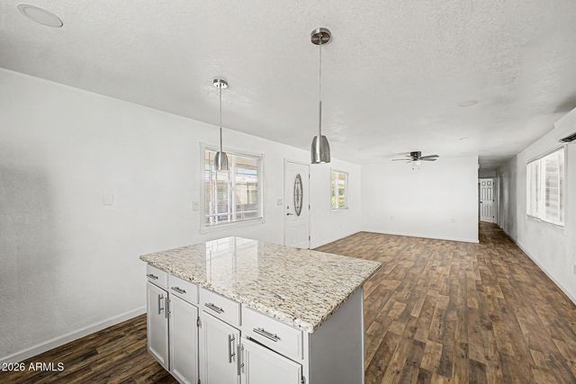2650 W UNION HILLS Drive 44, Phoenix, AZ 85027