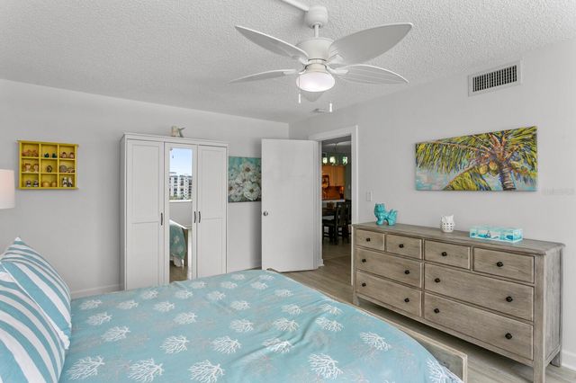 1430 GULF BOULEVARD 806, Clearwater, FL 33767